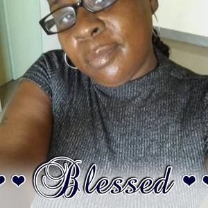 Meet your Posher, Vickie